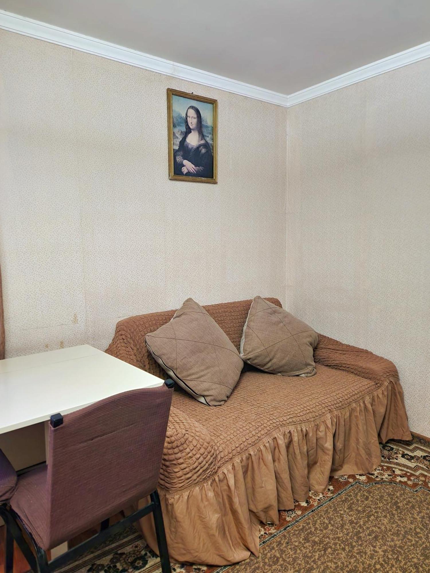 Guesthouse Ttt Tbilisi Buitenkant foto
